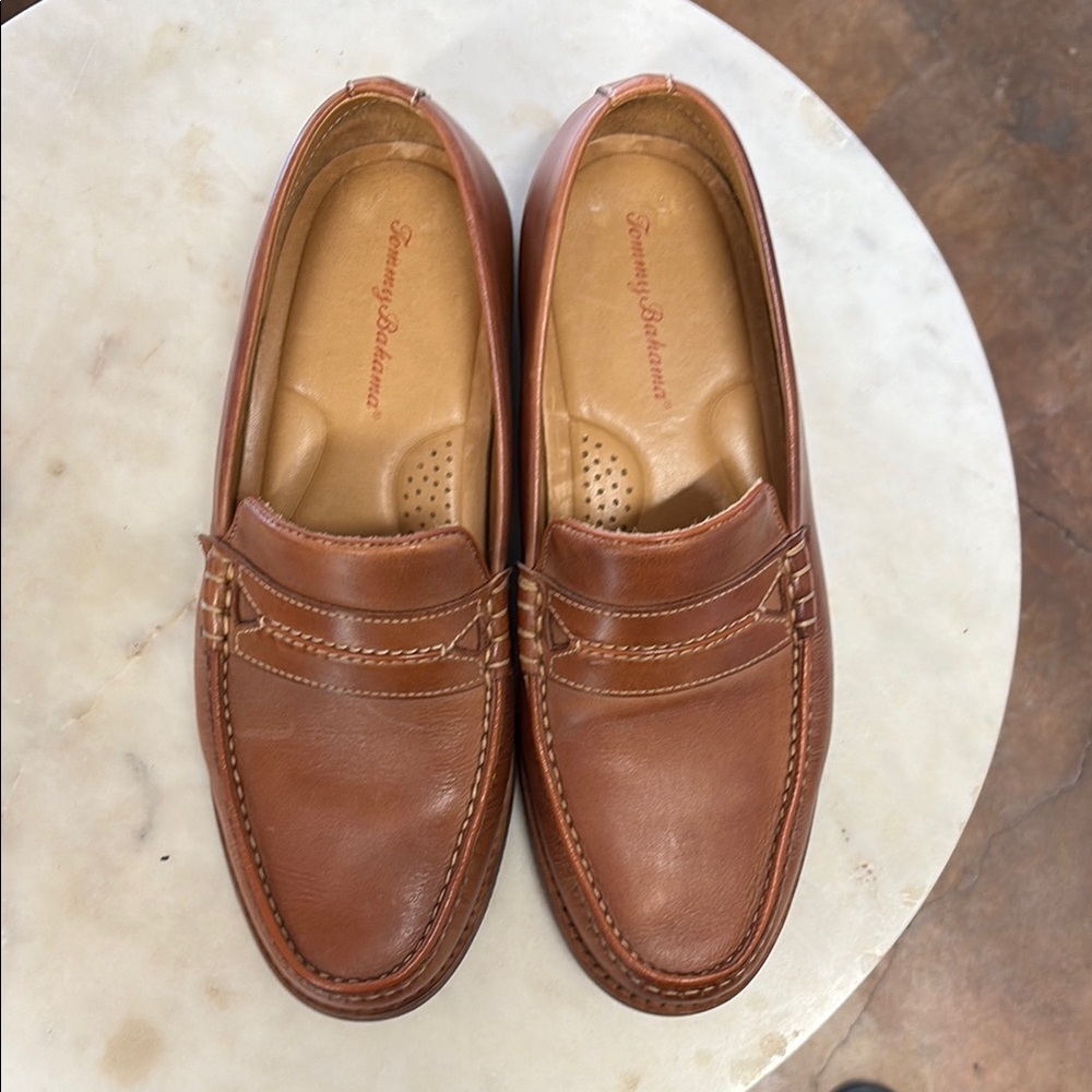 Tommy Bahama Men's Tan Leather Loafers 7.5